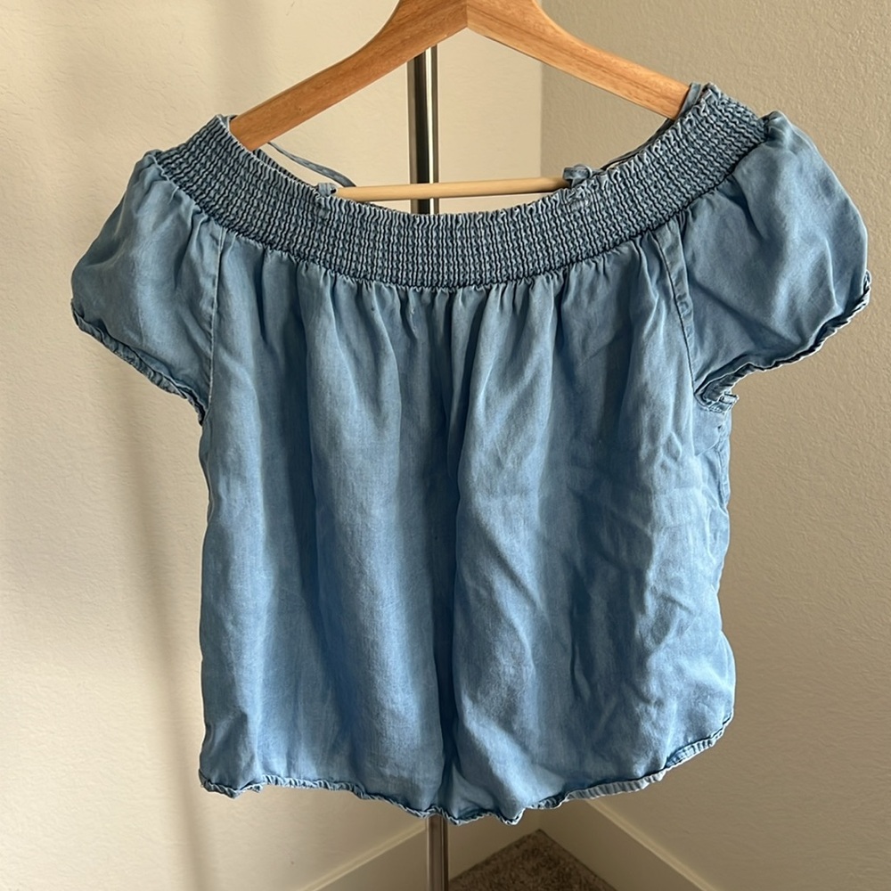 Off Shoulder Blouse - Picture 3 of 4